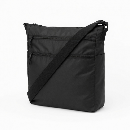 Large Capacity Nylon Bag For Women Lightweight Wear Resistant Casual Shoulder Bag